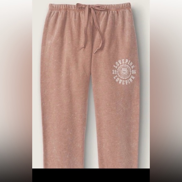 Vs pink classic pant off the shoulder crew stucco beige wash heritage logo - Picture 7 of 12